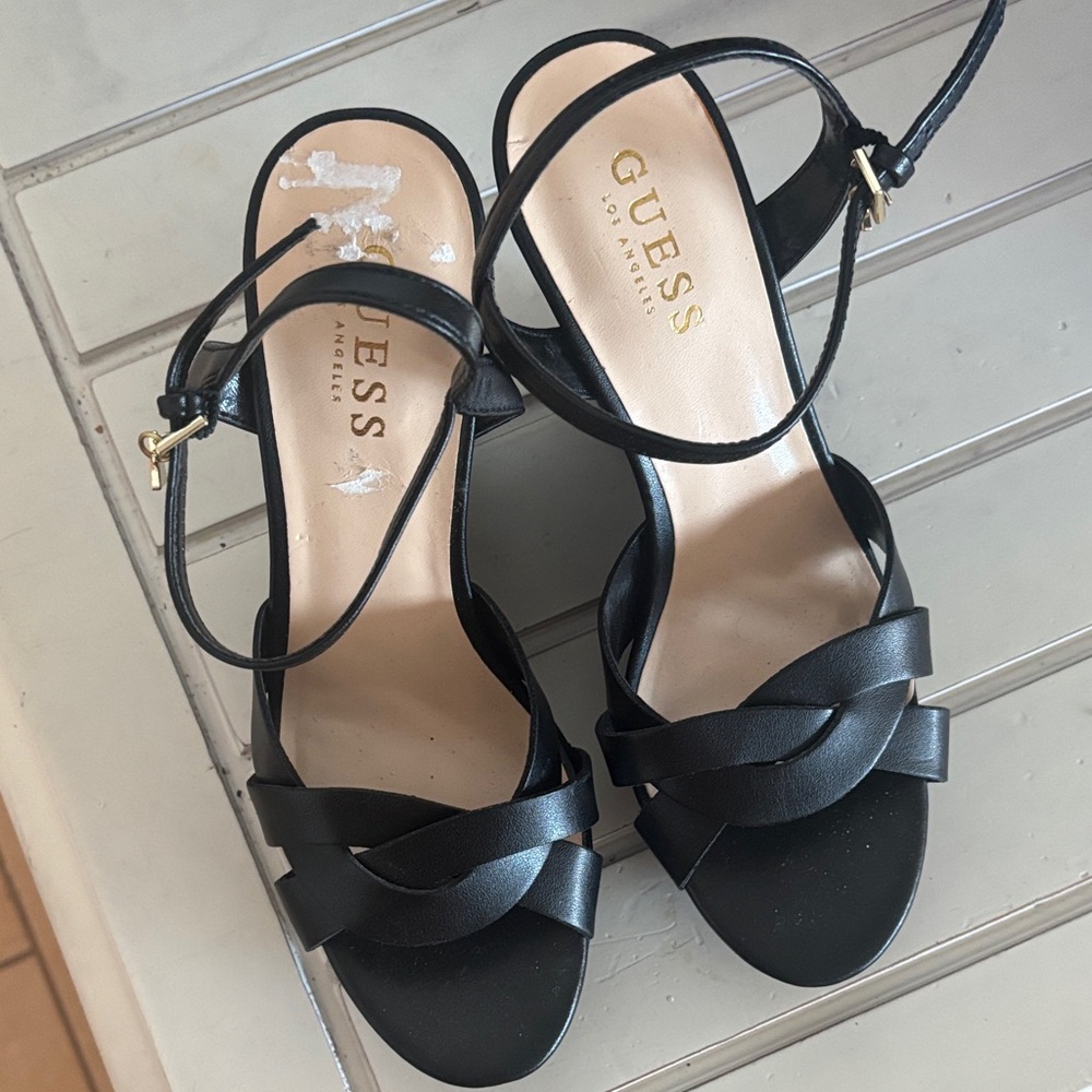 Brand New! Guess Black Strappy Womens Wedges